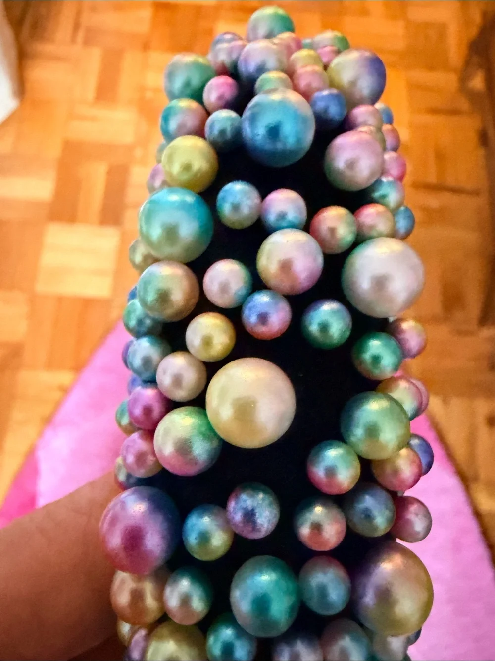 Bari Lynn Iridescent Pearl Headband - Multicolor Accent